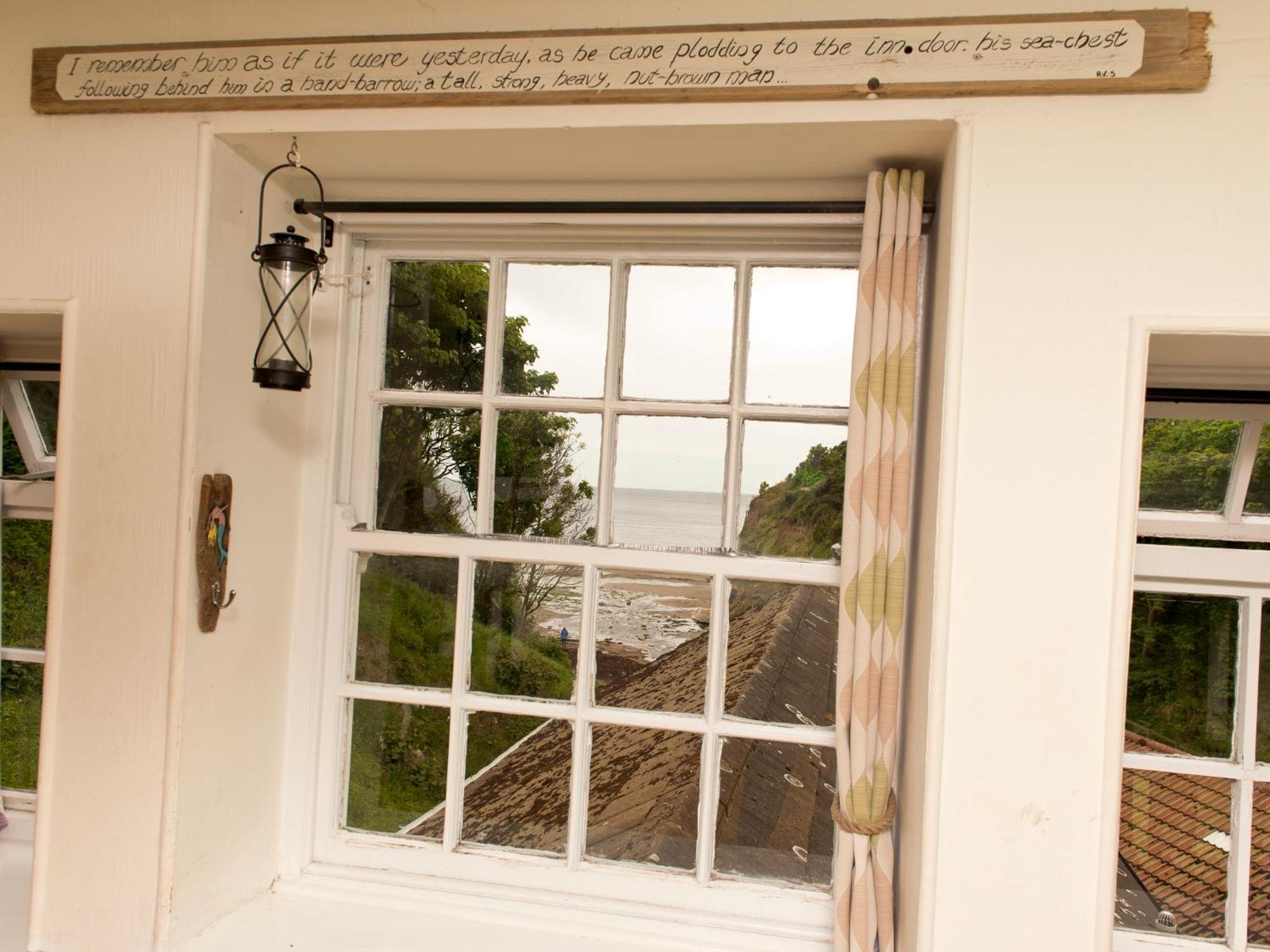 Yha Boggle Hole Hostel Fylingthorpe Buitenkant foto