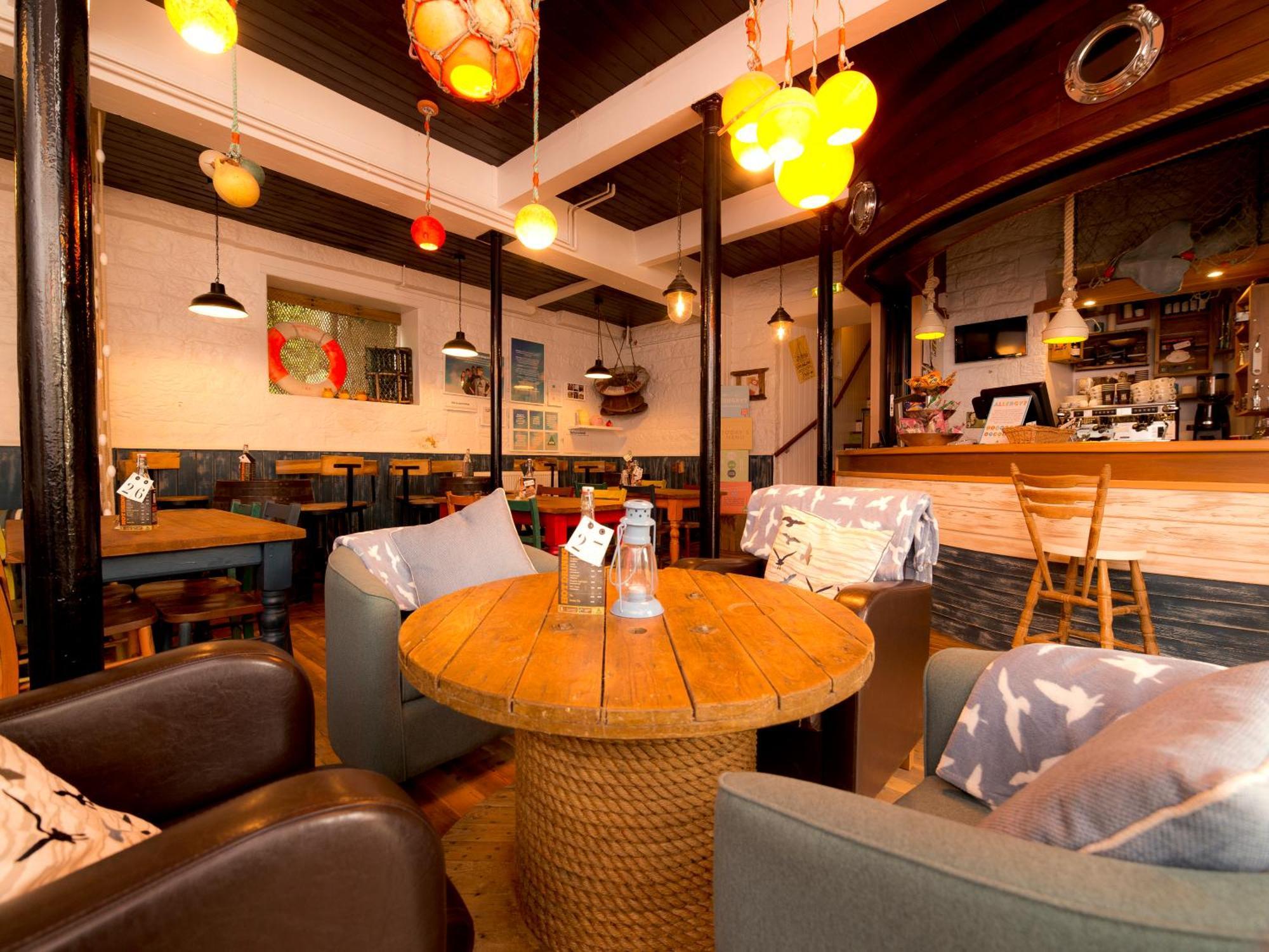 Yha Boggle Hole Hostel Fylingthorpe Buitenkant foto