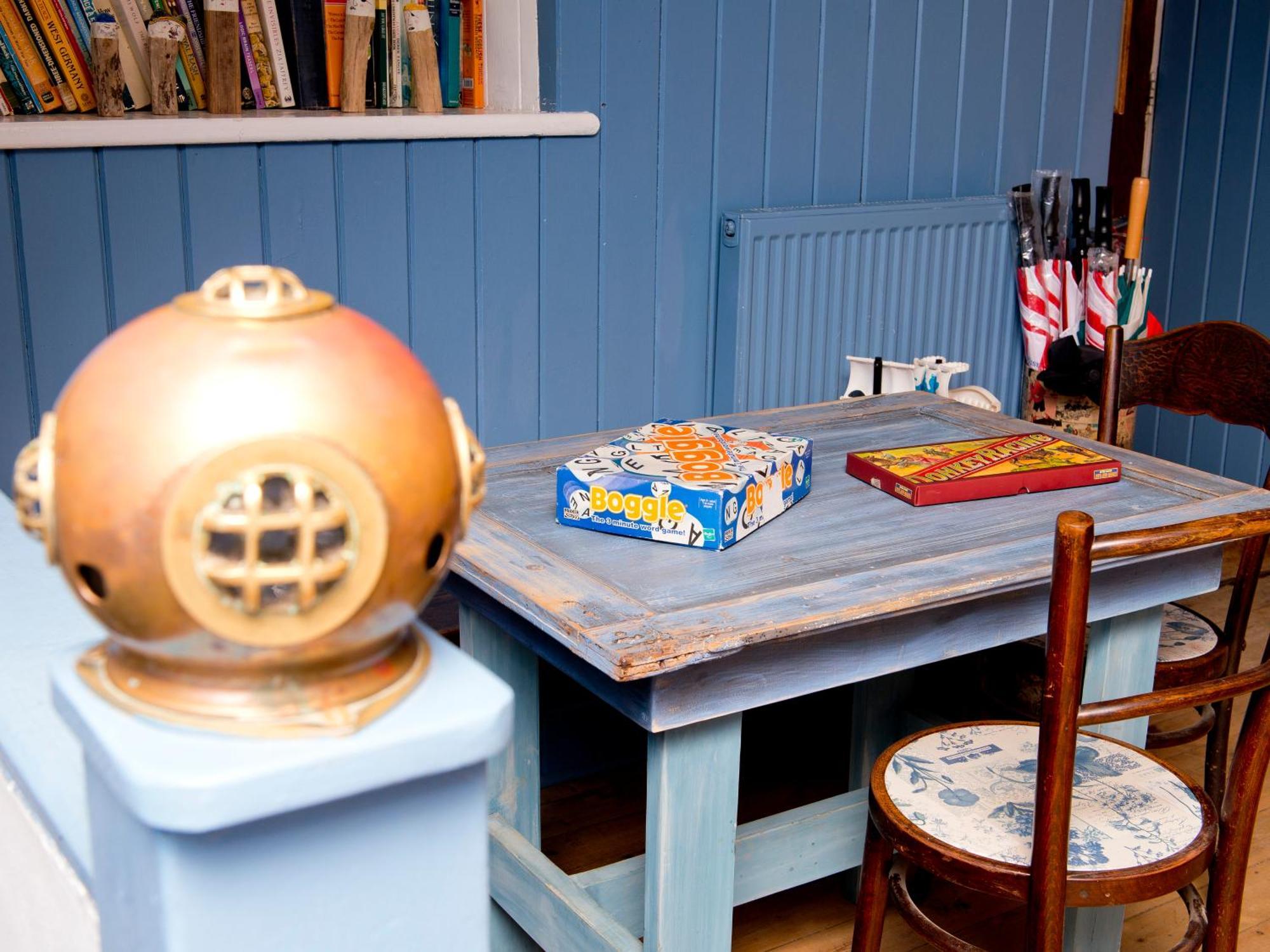 Yha Boggle Hole Hostel Fylingthorpe Buitenkant foto